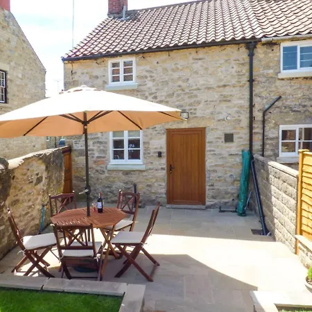 Feriehus Lockton Cottage, *